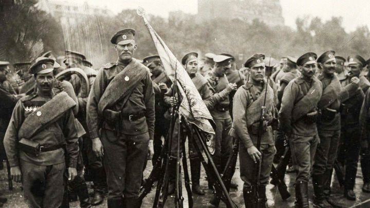 soldats-russes 1916-1917 en FR